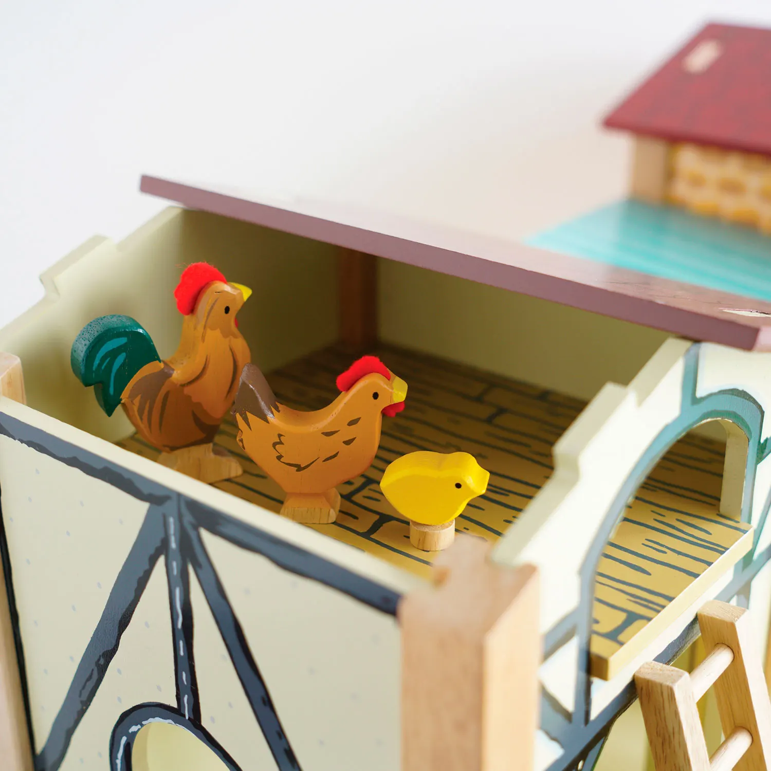 Bauernhof / Wooden Farmyard Stable Bauernhof / Wooden Farmyard Stable-Le Toy Van (LTV)