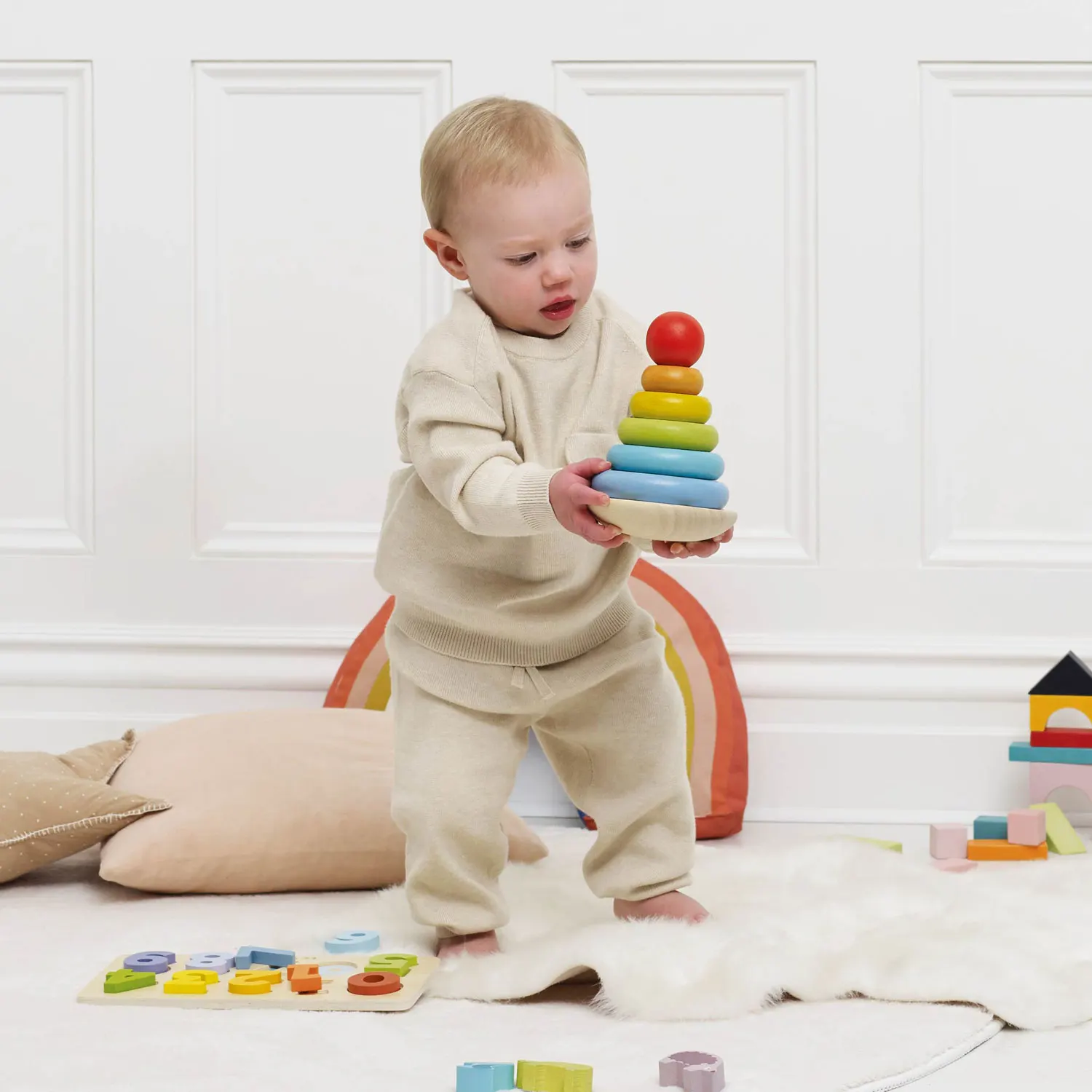 Regenbogen Steckspiel / Rainbow Stacking Tower-Le Toy Van (LTV)