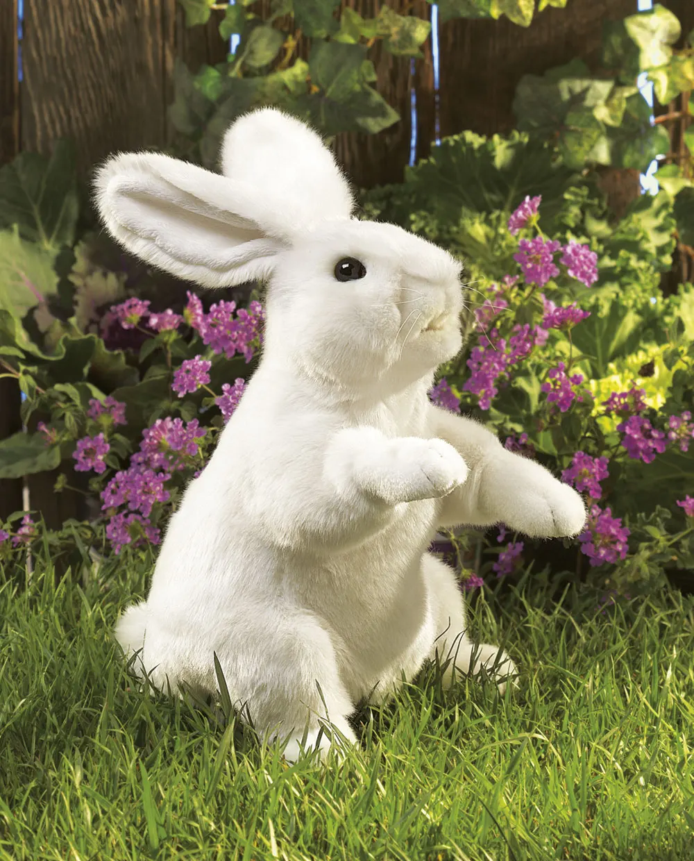 Weißer Hase, stehend / Standing White Rabbit Weißer Hase, stehend / Standing White Rabbit-Folkmanis® Puppets