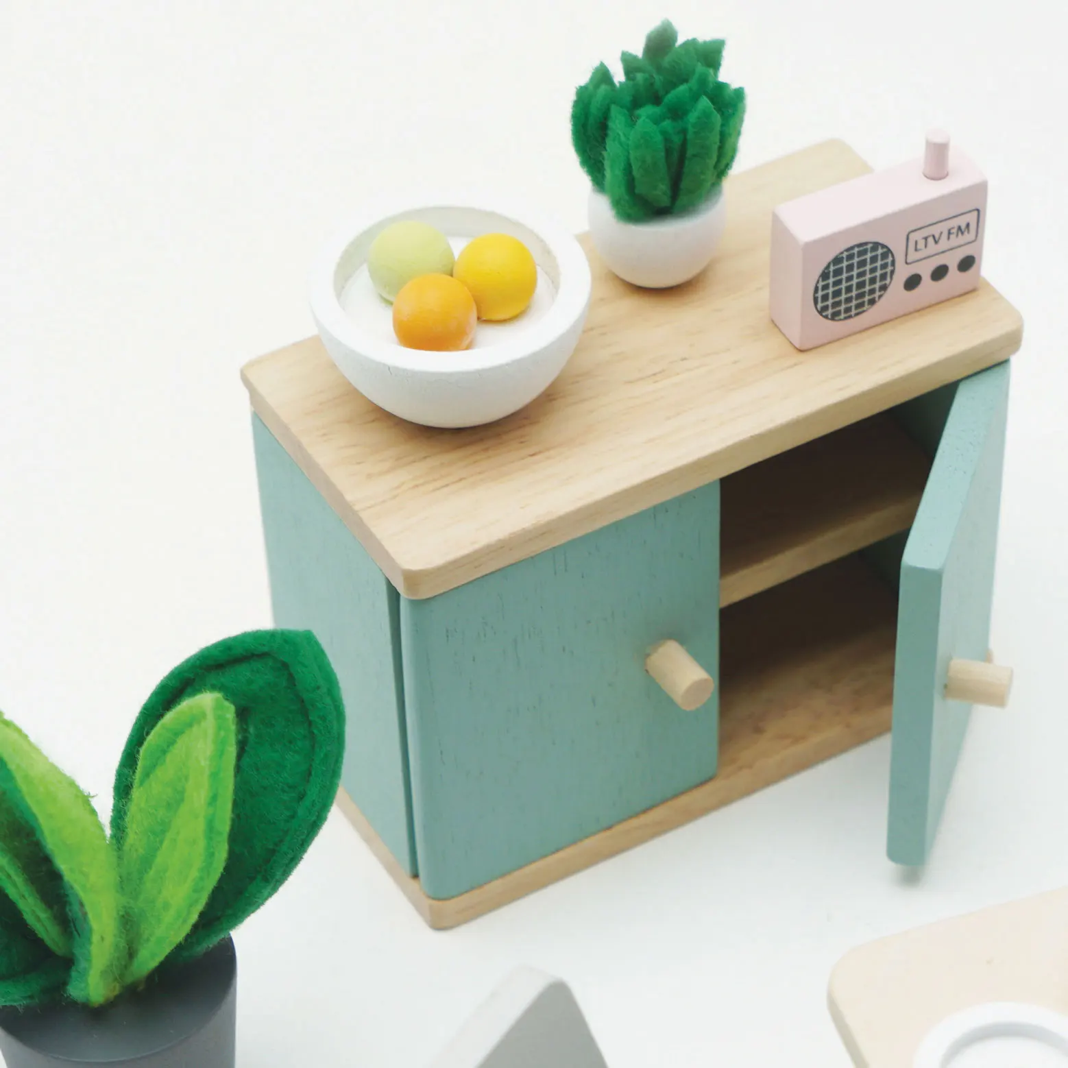 Daisylane Esszimmer / Wooden Dolls House Dining Room (New Look)-Le Toy Van (LTV)