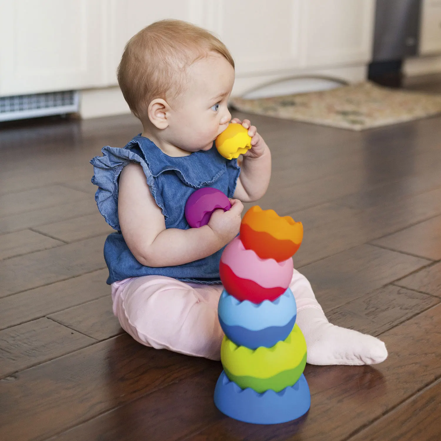 Tobbles Neo - Bau den Wackelturm Tobbles Neo - Bau den Wackelturm-TOMY