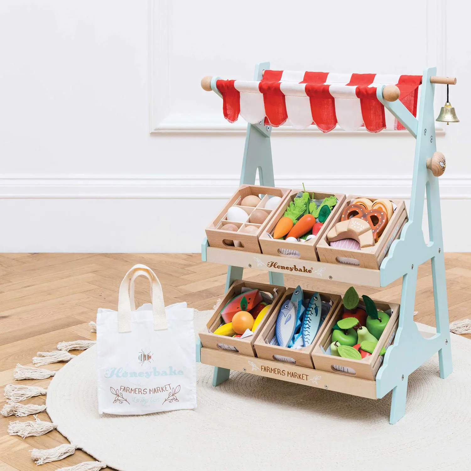 Honeybee Marktstand / Wooden Market Stall & Fruit Play Food Crate Honeybee Marktstand / Wooden Market Stall & Fruit Play Food Crate-Le Toy Van (LTV)