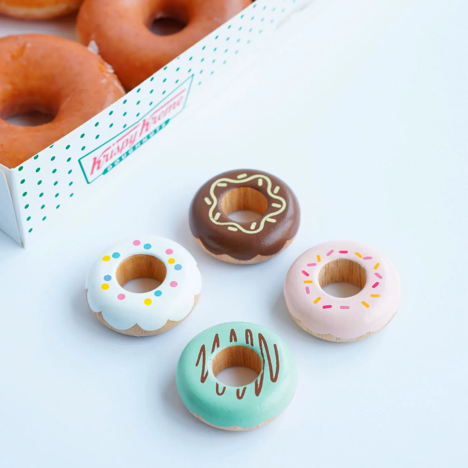 Doughnuts /Wooden Doughnut Play Food Set-Le Toy Van (LTV)