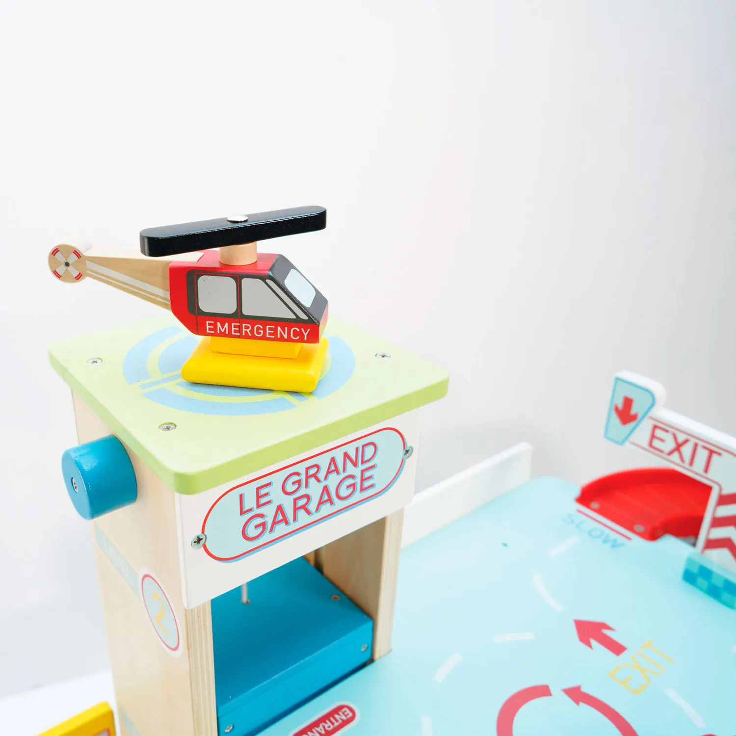 Das große Parkhaus / Le Grand Wooden Garage Das große Parkhaus / Le Grand Wooden Garage-Le Toy Van (LTV)