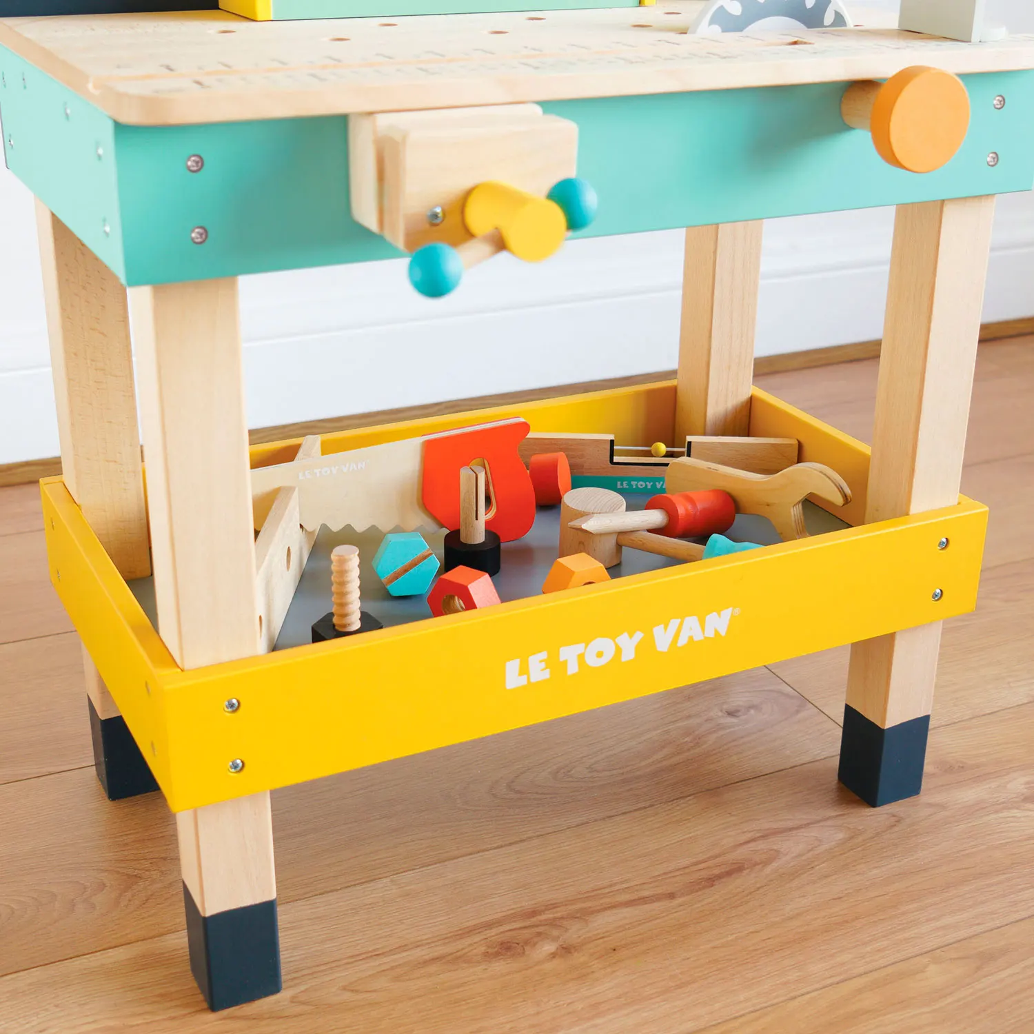 Alex Werkbank / Alex’s Toy Work Bench Alex Werkbank / Alex’s Toy Work Bench-Le Toy Van (LTV)