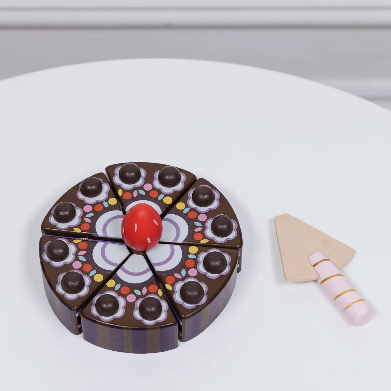 Schokoladentorte / Chocolate Gateau Sliceable Cake (New Look)-Le Toy Van (LTV)